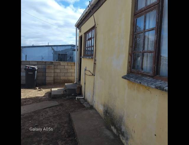 3 BEDROOM HOUSE FOR SALE IN ROSEDALE